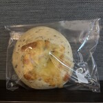 NAMAKEMONO CAFE - バジルチーズ