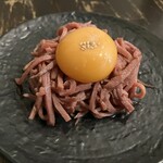 炭焼牛たん東山 - ユッケ