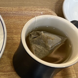 イー・エー・グラン_1