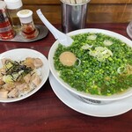 中村屋 - 料理写真:数量限定　青ねぎらーめん　トッピング:味玉　小どんぶり:チャーシュー丼