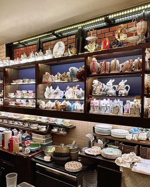 Cafe Chansonnier Acolyte photo 4