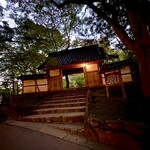 nuku - 本坊表門