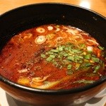豆金 - 紅麻辣担担麺。