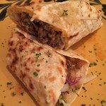 GOLDEN CHICKEN - タコス　ホール680円