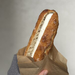 BAGUETTE STAND - 