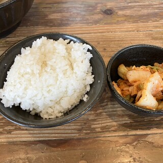 らーめん 本郷亭_1