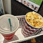 シネマサンシャイン衣山　コンセッション - 