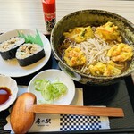 成田参道房の駅 - 料理写真:大見得そばと成田うなぎ寿司セット
小鉢のネギは手をつけない事でSDGs