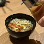 赤身肉じゃんか中目店 - 冷麺/ハーフサイズ　お酢を追いで入れつつ♪