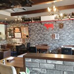 ハンバーグ&ステーキ 百楽GRILL - 店内