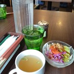 ハンバーグ&ステーキ 百楽GRILL - スープ、サラダ付き