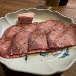 焼肉ホルモン ブンゴ - 上タン