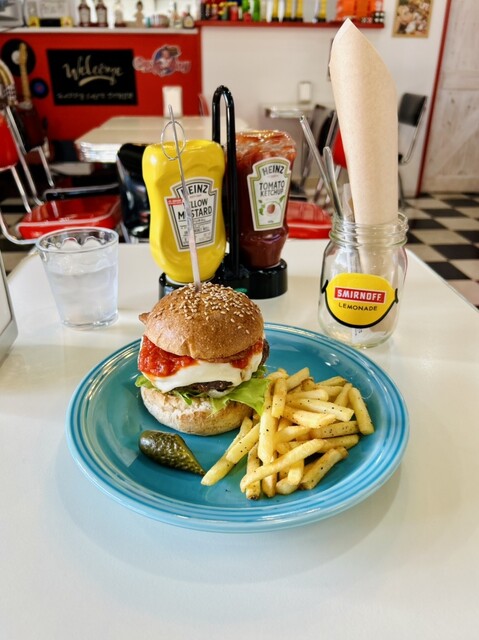 ハッピージャックダイナー（HAPPY JACK DINER） - 東根（ハンバーガー）