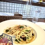 トラットリア ヴィヴァーチェ - 