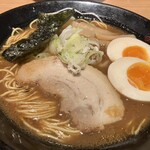 金澤濃厚豚骨ラーメン 神仙 - 味玉豚骨醤油らーめん