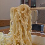 喜一 - ヒラヒラ中太麺が旨い