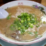 しぇからしか 梅田店 - 東梅田/ラーメン | 食べログ