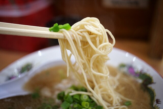 しぇからしか 梅田店 - 東梅田/ラーメン | 食べログ