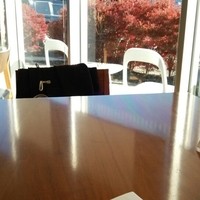 PASTA HOUSE AWkitchen FARM 多摩センター店 - 窓側の席が多く作られている