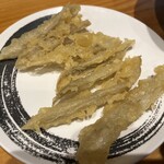 土俵うどん - ごぼう天(180円)