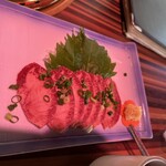 焼肉 kanoya - 馬タン刺 (1,480円)