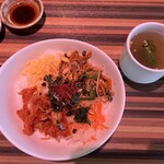 焼肉 kanoya - かのや特製ビビンパ (880円)