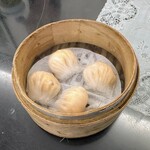 杭州小籠湯包 - 鮮蝦餃