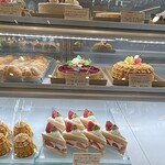ピエス・モンテ - 店内商品陳列（2025年11月）