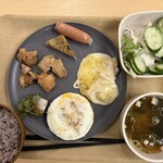 コンフォートホテル - 料理写真:盛りつけセンスはスルーでお願いしたい。