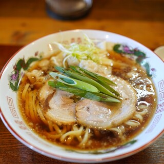 Ramen FeeL - 料理写真:背脂煮干しらぁ麺1500円
