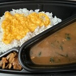 CoCo壱番屋 - ポークカレー、米250g、辛さノーメル、スクランブルエッグハーフ、ほうれん草ハーフ