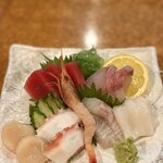 くるま寿し - お刺身盛り合わせ（１人前）