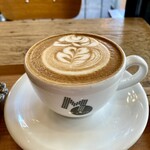 MONDIAL KAFFEE 328 GOLD RUSH - カプチーノ（通常600円）