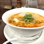 創作麺工房 鳴龍 - スープ