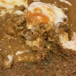カレー屋 パクパクもりもり - ぱくぱくモリモリカレー(とろとろ玉子トッピング)のアップ