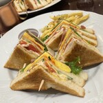 星乃珈琲店 - クラブハウスサンド　ランチ