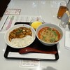55楼菜館 - ハーフ麻婆かけご飯＆ハーフ担々麺。