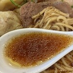 中華蕎麦 げんでん - スープ