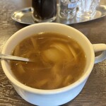 松榮亭 - 胡椒を振るとおいしさが引き立ちます