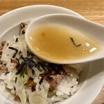 長岡食堂 - お茶漬けには塩ラーメンのスープがベストな気がする