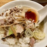 長岡食堂 - 味玉もプラスして…。