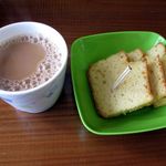 菜菜  - ミルクティーとシフォンケーキ