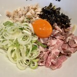 麺とかつおの物語 - ハチワレ(まぜそば)かつお