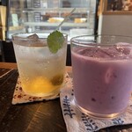 NADI - 梅とスパイスのヴィネガーソーダ  & ココナッツブルーベリーラッシー
