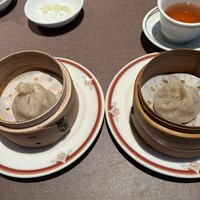 中国料理 美麗華 - 蟹小籠包、ただの小籠包、針生姜