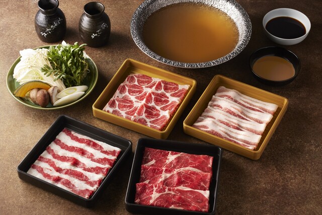 Momo Paradise Shinjuku Sanchome Ten