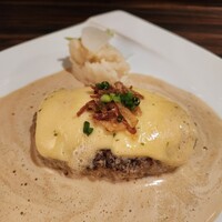 旬菜ステーキ処 らいむらいと - チーズハンバーグ