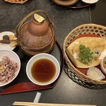 和処 よしの - ご飯は白ご飯に交換も可能