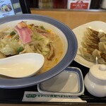 リンガーハット - 料理写真: