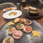 Pub & Grill 7 TAPS TAVERN 京都駅 - 